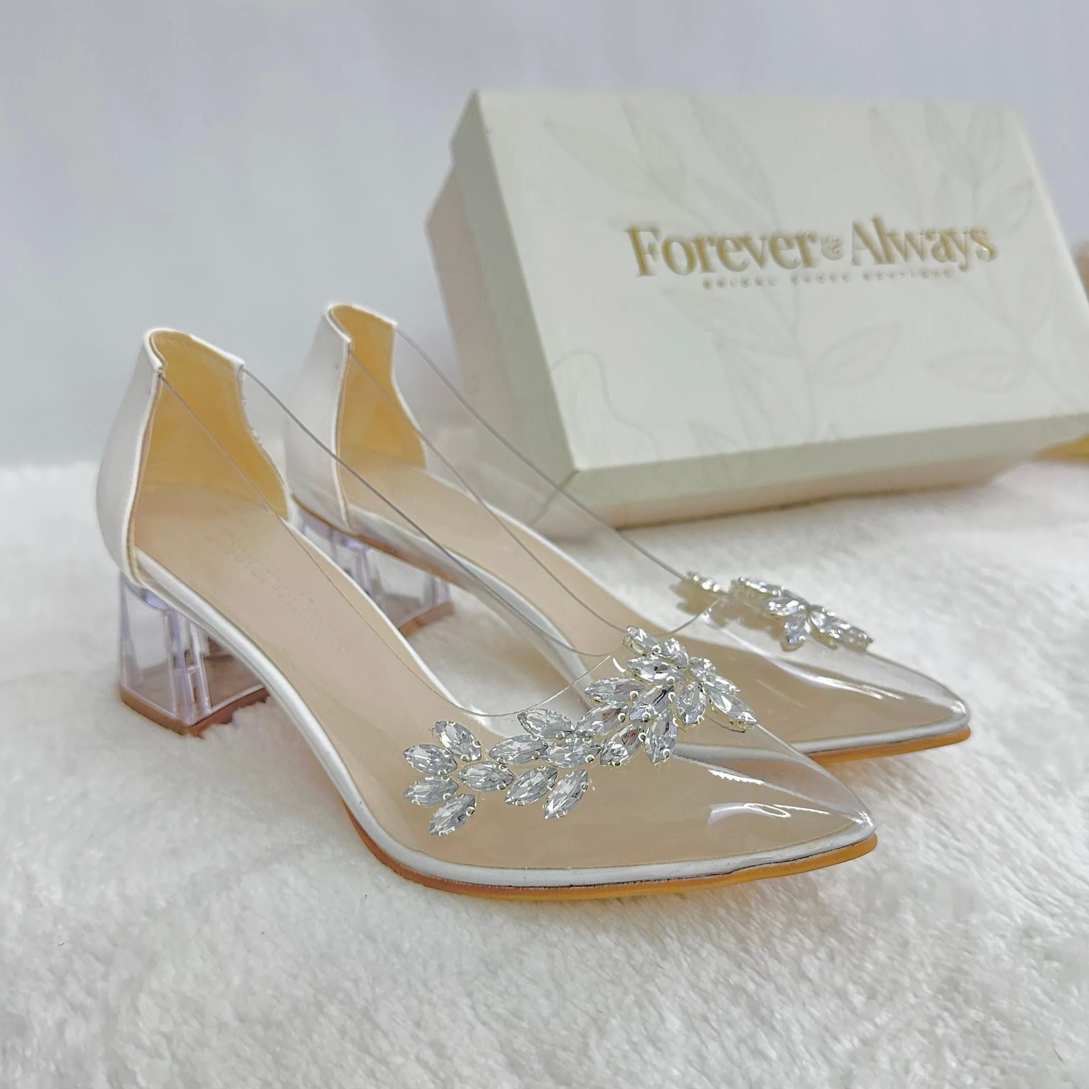 Cindy - Cinderella Shoes Low White Heel