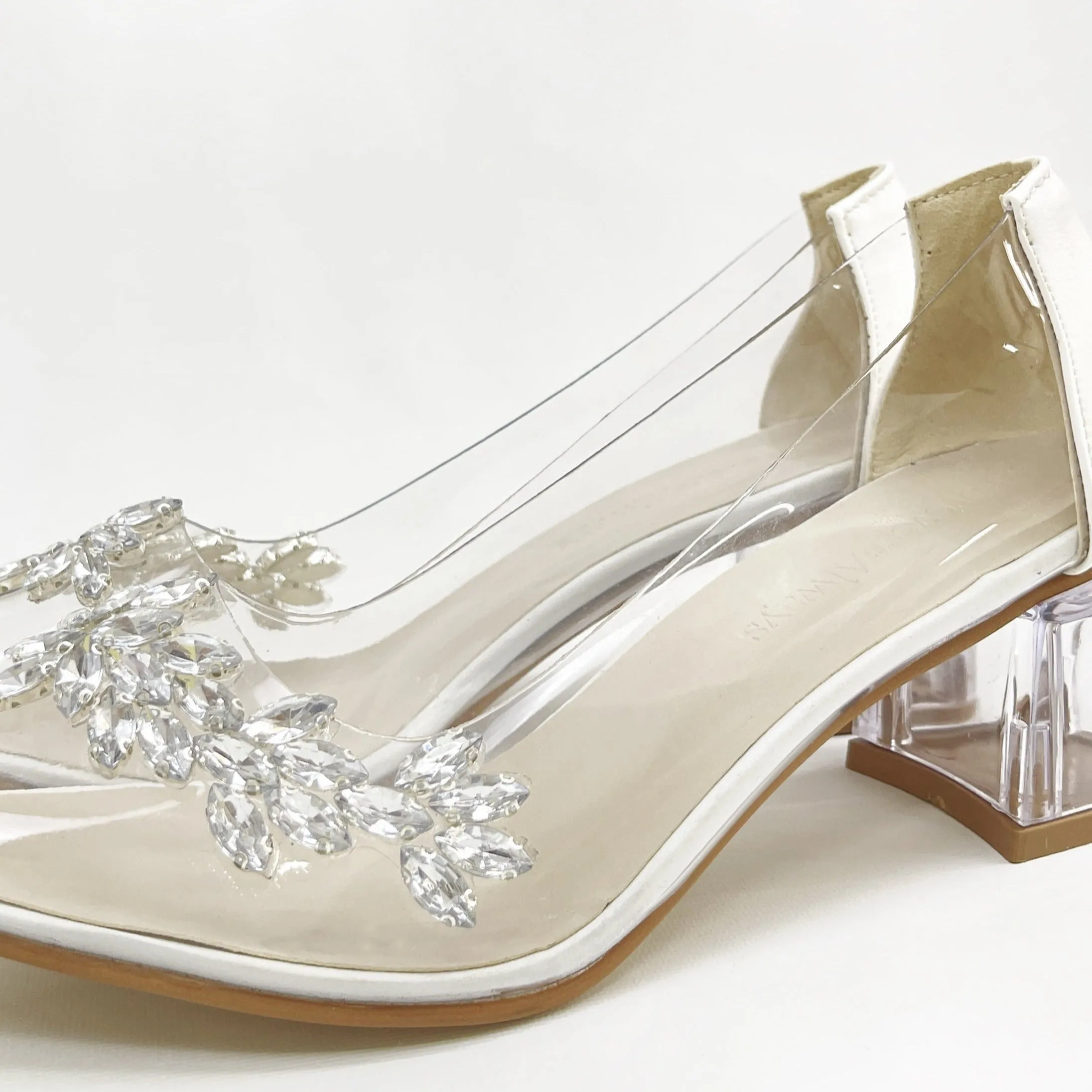 Cindy - Cinderella Shoes Low White Heel