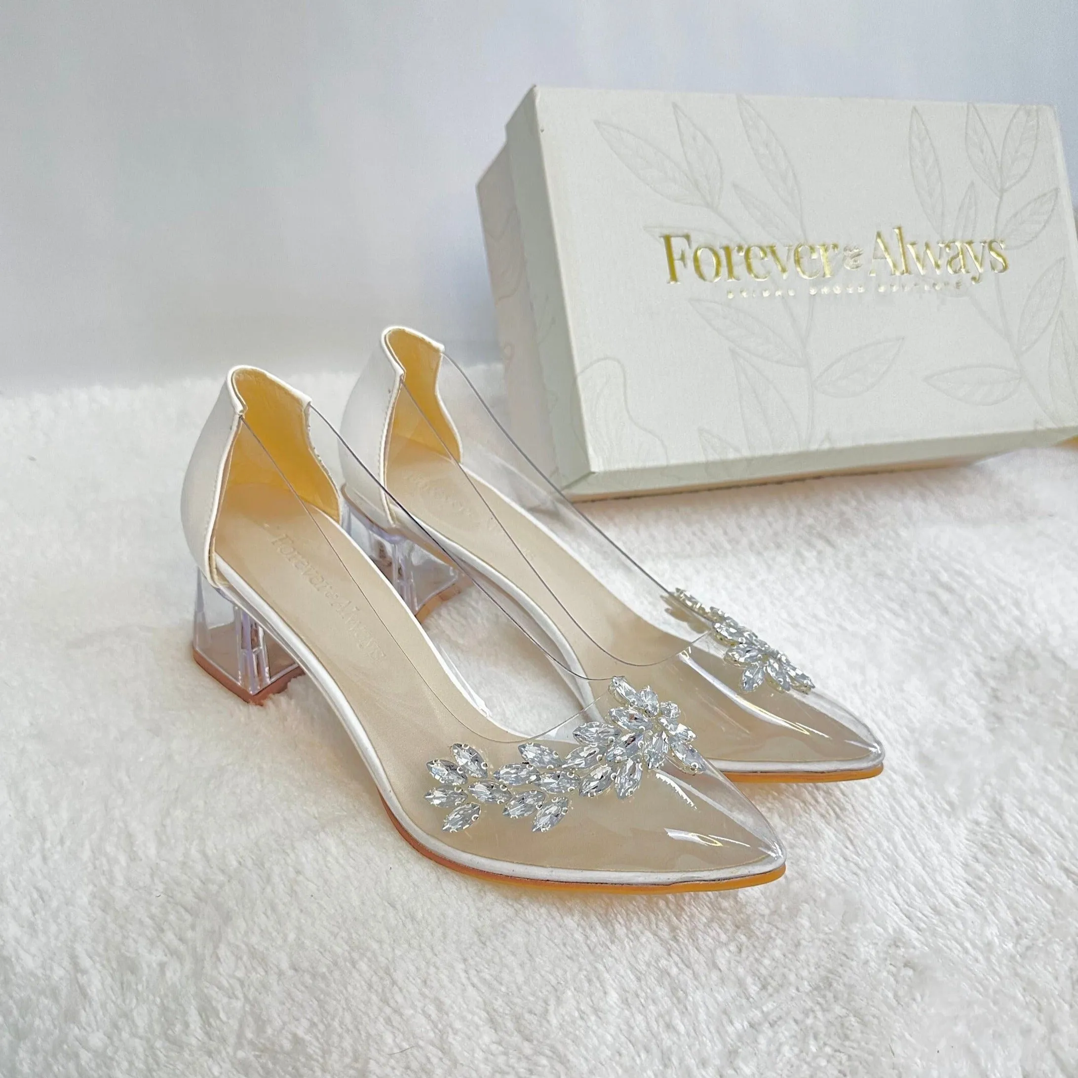 Cindy - Cinderella Shoes Low White Heel