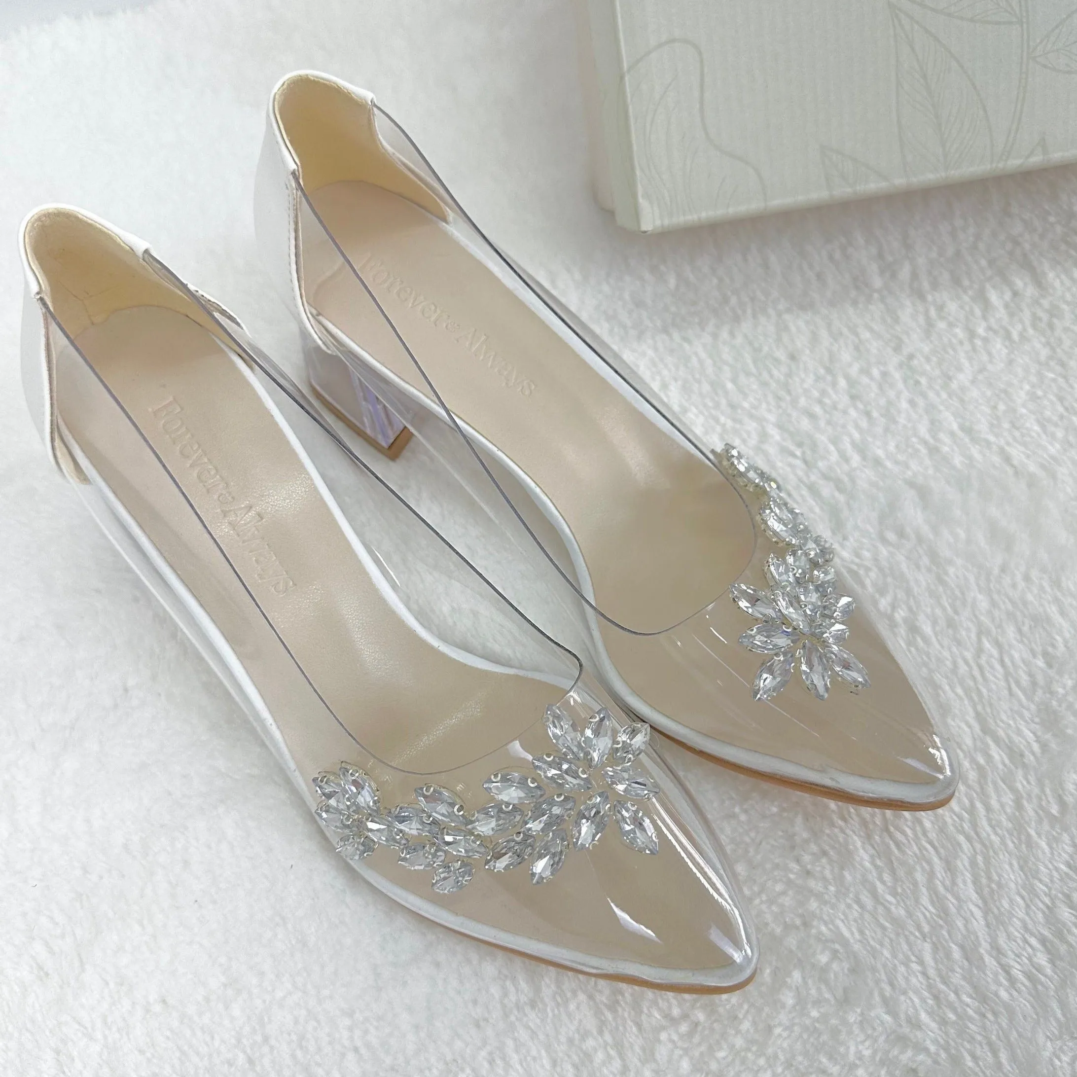 Cindy - Cinderella Shoes Low White Heel
