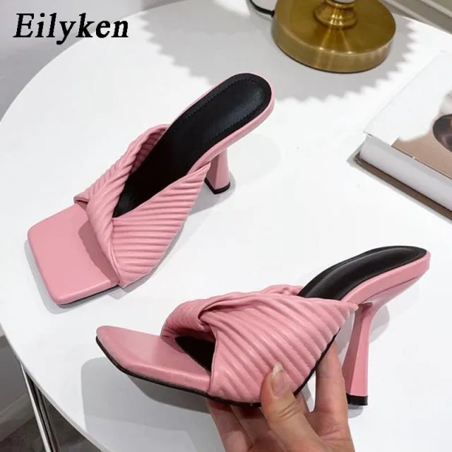 EILYKEN Ebullient Square Toe Slip-On Shoes