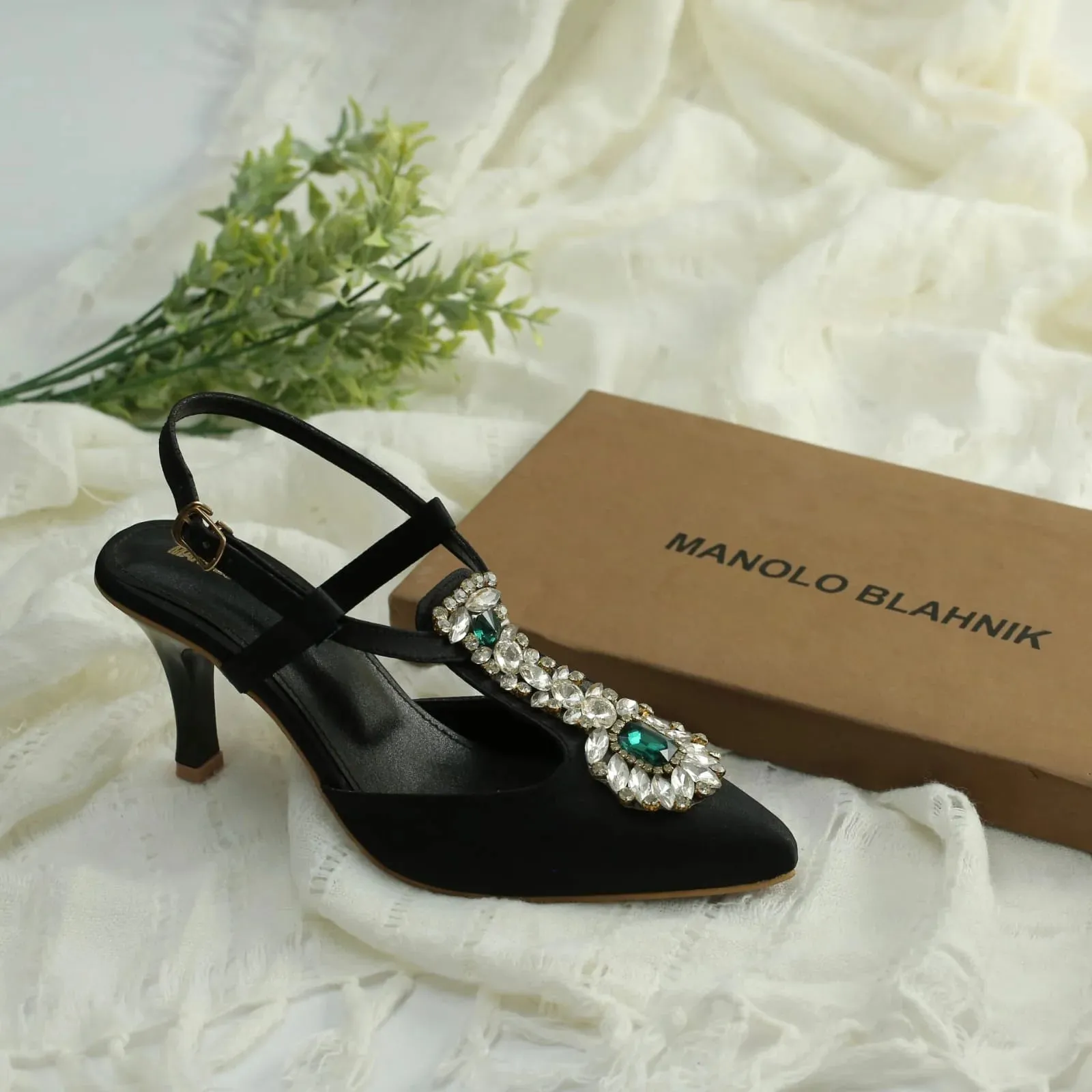 MANOLO FANCY BRIDAL HEELS