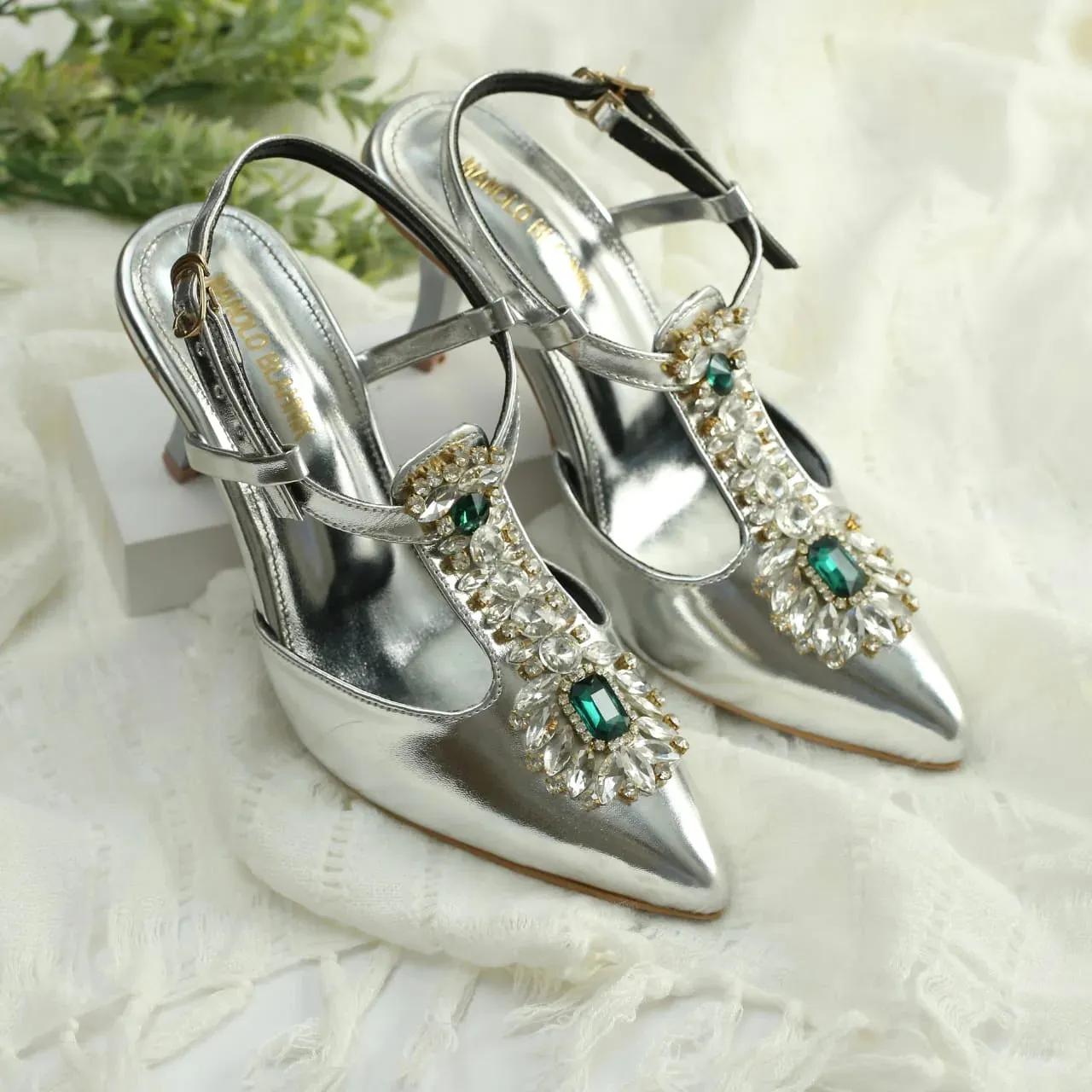 MANOLO FANCY BRIDAL HEELS