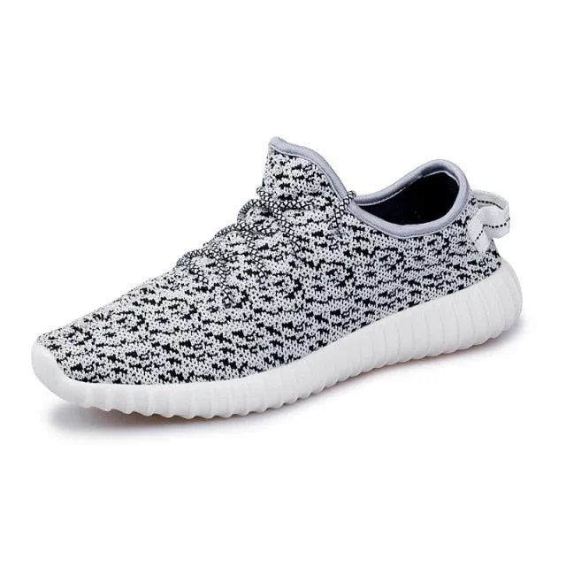 Slip-on Men Running Shoes Comfortable Men Sneakers